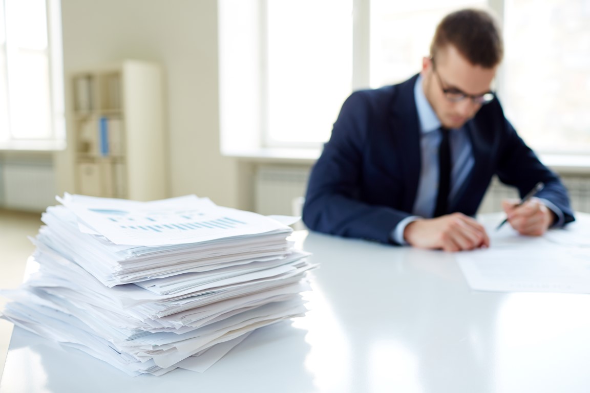 TÉCNICAS DE SECRETARIADO E DE DOCUMENTAÇÃO ADMINISTRATIVA